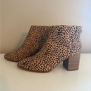 Impressions Tan and Black Ankle Booties